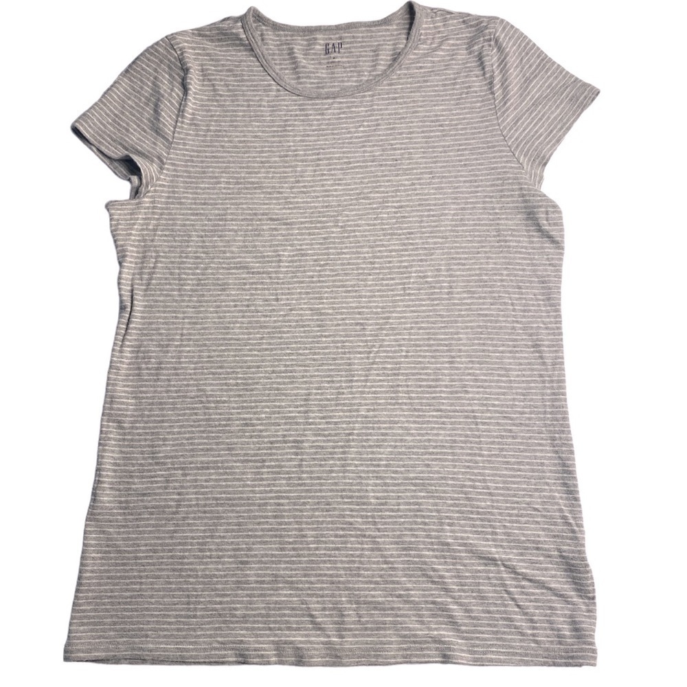GAP GRAY HORIZONTAL STRIPE FEATHER TEE SIZE MEDIUM